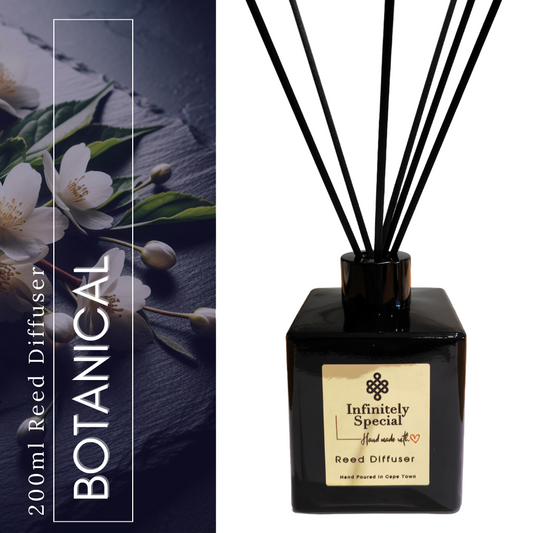 Lingering Botanicals Reed Diffuser